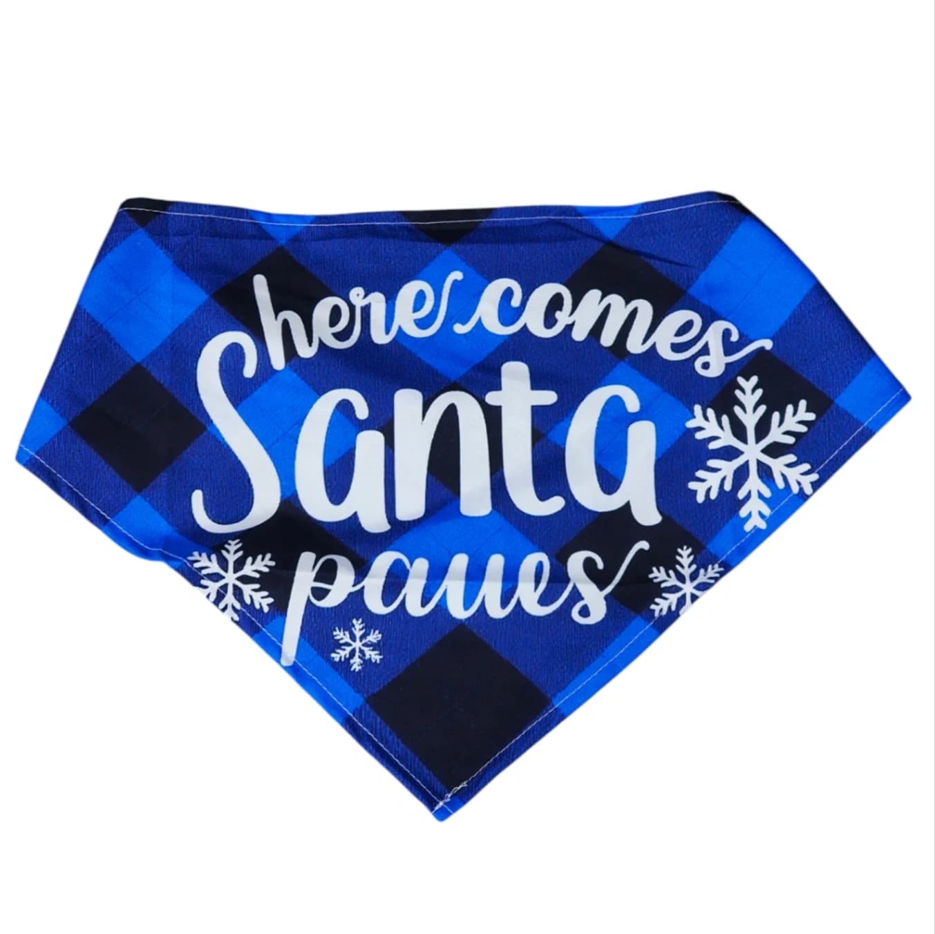 The "Here Comes Christmas" scarf