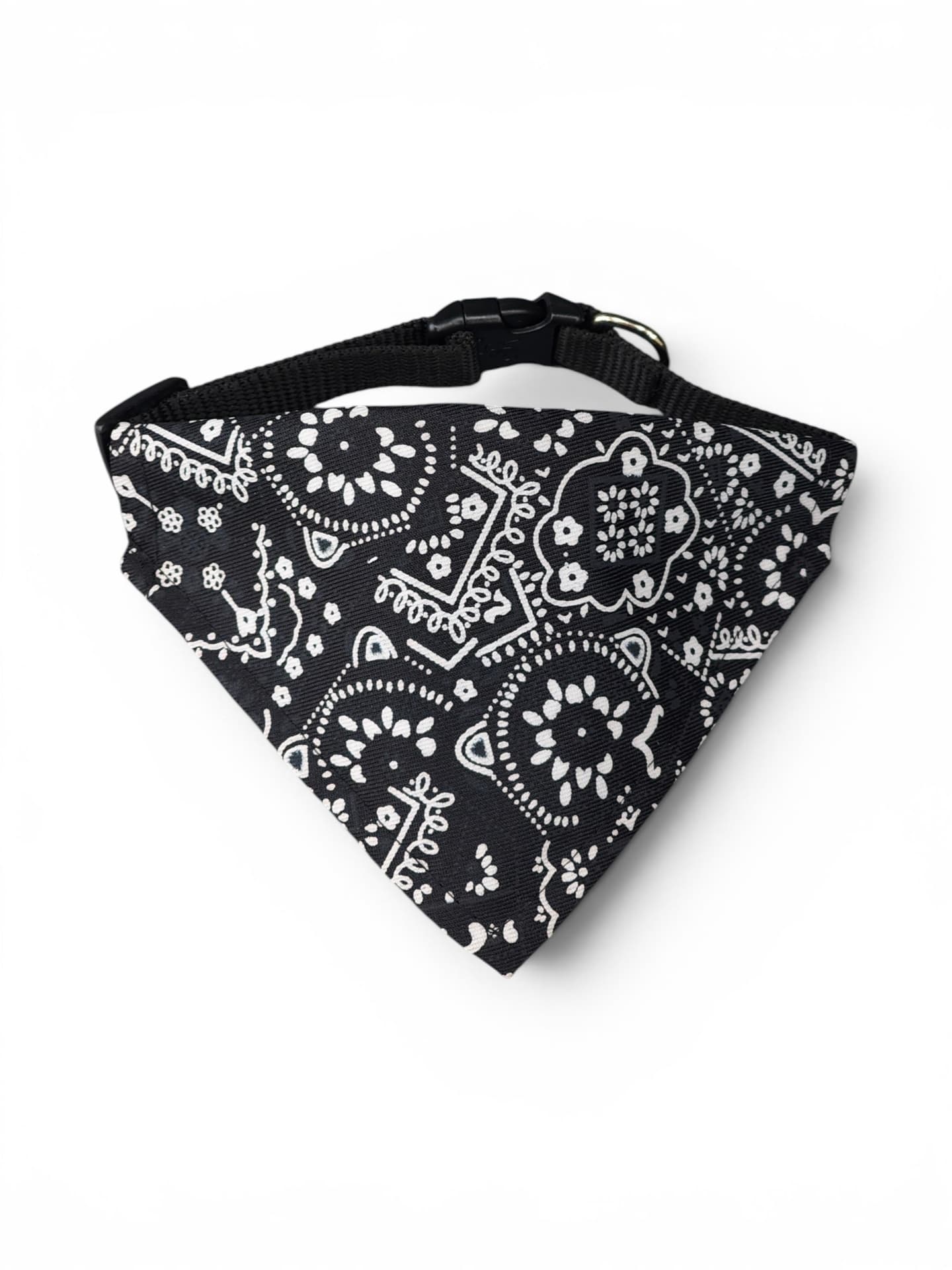 Patterned Black & White Bandana Collar - Small